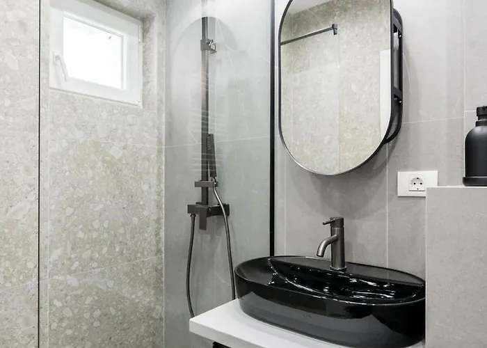 Apartment Stunning Views 2br Flat - Location - Terrace Bucharest