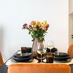 Stunning Views 2br Flat - Location - Terrace 부쿠레슈티