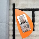 Stunning Views 2br Flat - Location - Terrace 아파트