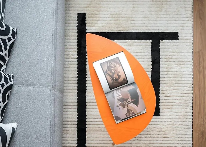 Stunning Views 2br Flat - Location - Terrace Apartament