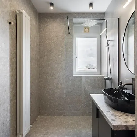 Stunning Views 2br Flat - Location - Terrace Apartment Bucharest