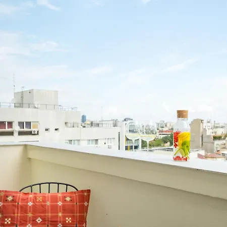 Stunning Views 2br Flat - Location - Terrace Apartment