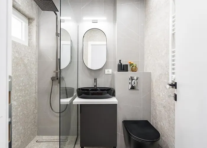 Stunning Views 2br Flat - Location - Terrace *